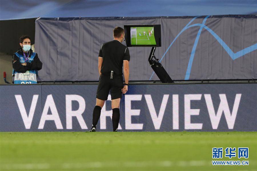 欧冠:皇家马德里负顿涅茨克矿工【开云kaiyun官方网站】(图6)
欧冠:皇家马德里负顿涅茨克矿工【开云kaiyun官方网站】(图6)