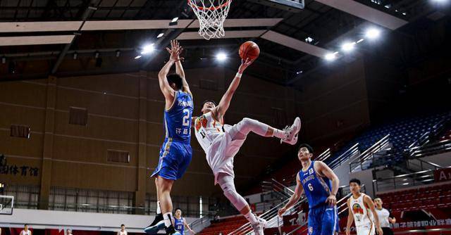 “Kaiyun官方网站”
巨人杀手已成巨人！全华班、没有球星 吉林男篮为何能打进前四？(图4)
